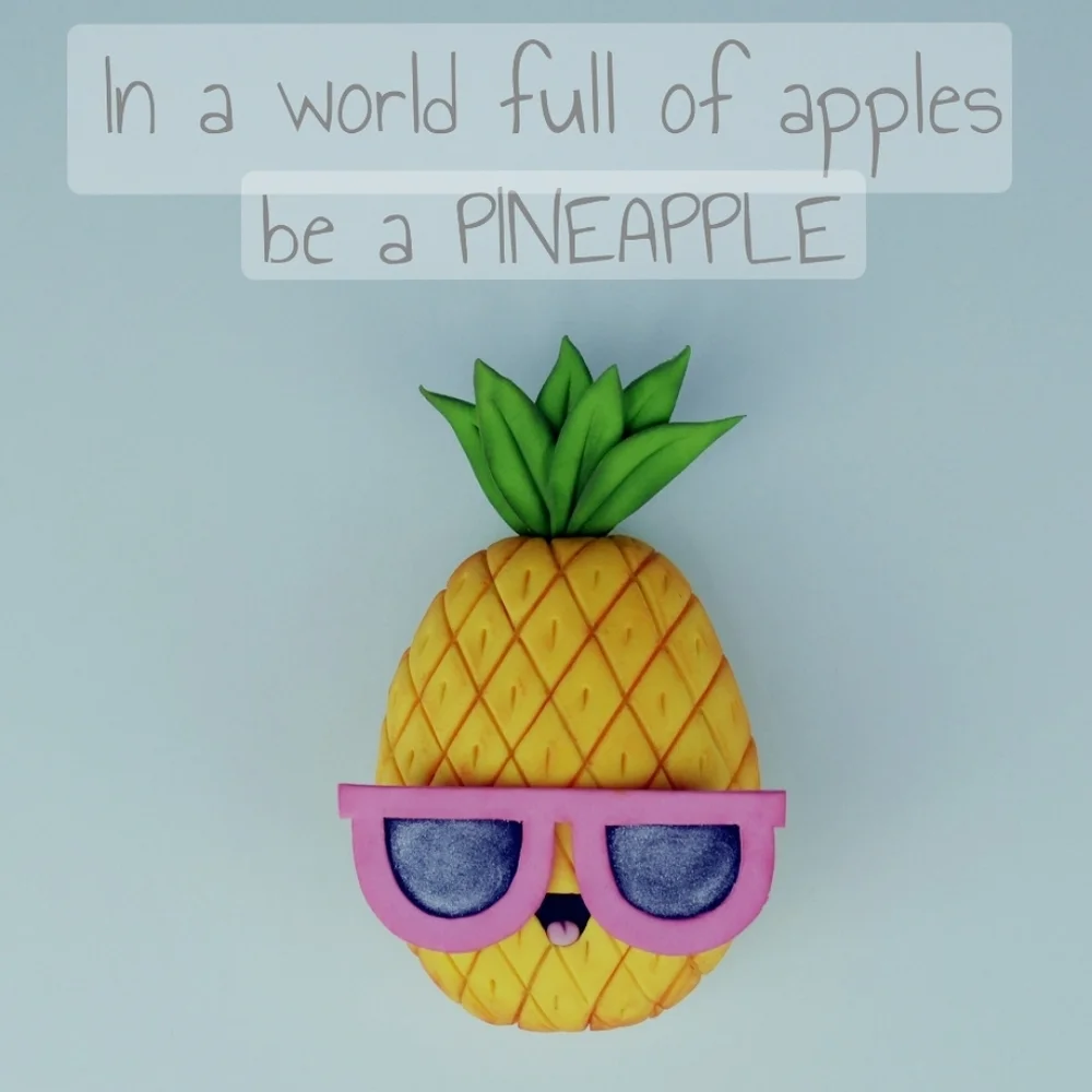 Restocked! NEW! Packable & Reversible Pineapple Bucket hat - Picture 6 of 10